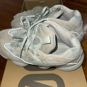 Yeezy 500 salt
